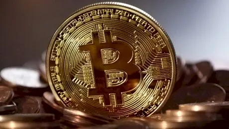 Curiozități despre Bitcoin. Care a fost prima tranzacție cu Bitcoin?