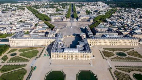 Curiozități despre Palatul Versailles. Câte camere are Palatul Versailles și de ce nu avea WC-uri când a fost construit?