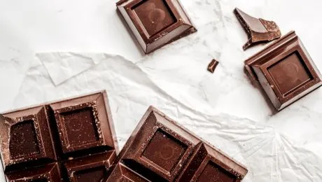 7 proprietăți benefice pentru organismul uman ale ciocolatei negre