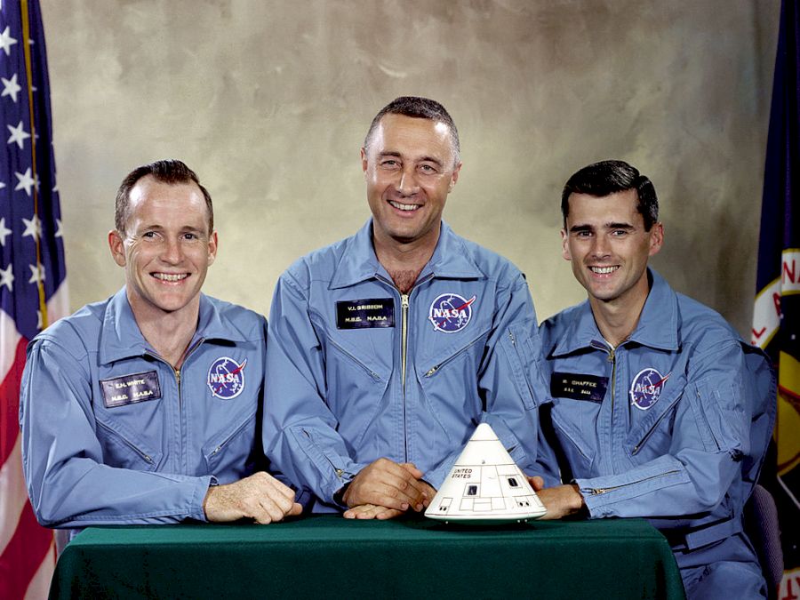 Ed White, Gus Grissom și Roger B. Chaffee