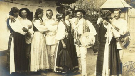 Modelul ideal de femeie pentru ţăranii români în secolul al XIX-lea: „în trup mândră şi grăsuţă şi cu şele rotunduţă”