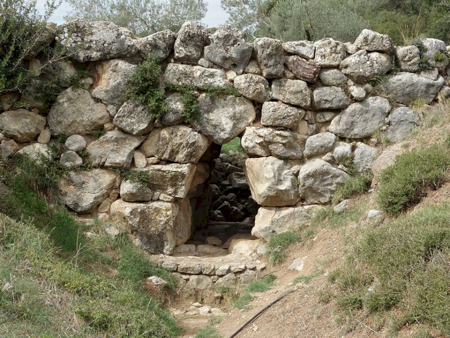 Arkadiko_Mycenaean_Bridge_II