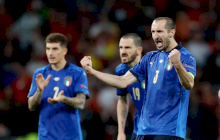 Azzurri per sempre? De ce naționala de fotbal a Italiei nu are echipamentul în culorile steagului?