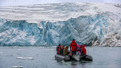 Curiozități despre insula Svalbard. De ce aici sunt interzise pisicile?