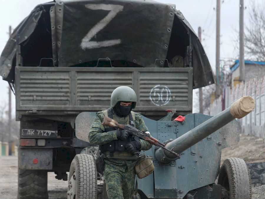 Pro-Russian troops deployed in Donetsk region