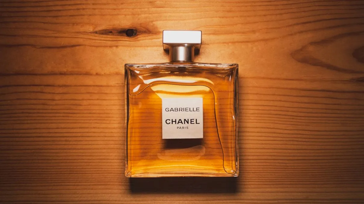 De ce parfumurile franțuzești sunt cele mai bune? Istoria parfumurilor din Hexagon