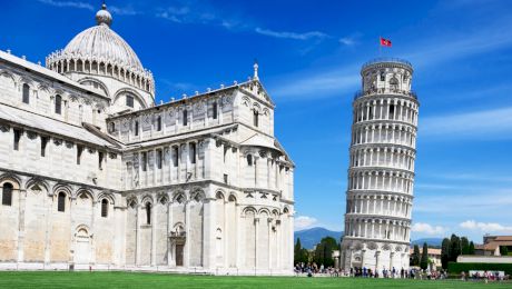 Turnul din Pisa. A fost vreodată drept acest monument din Italia?