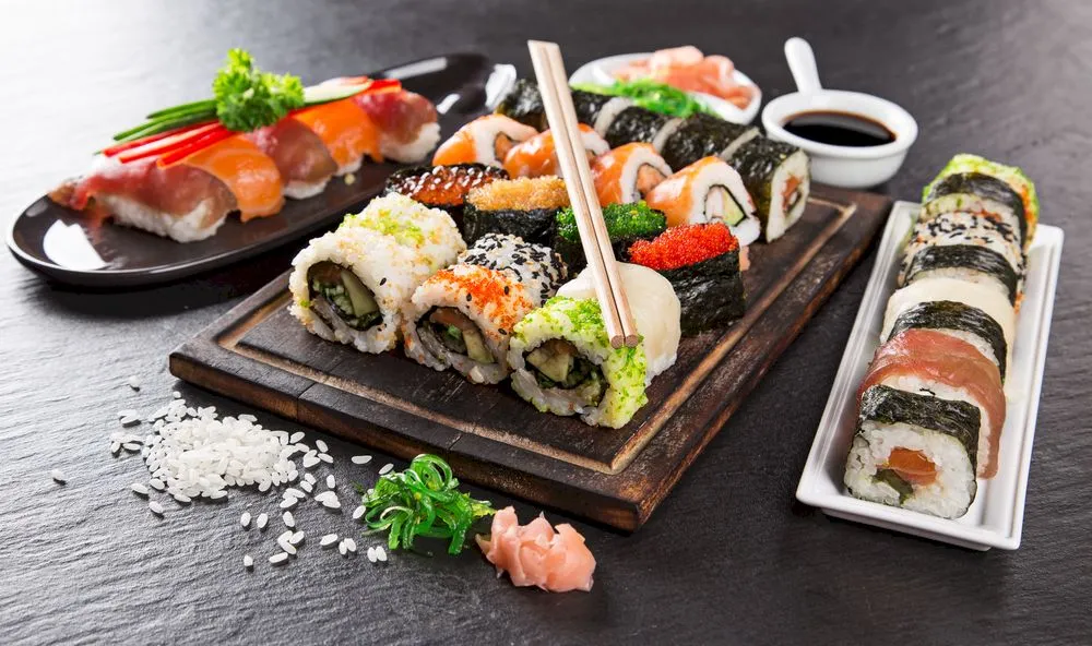 Cum se mănâncă sushi în șase pași?