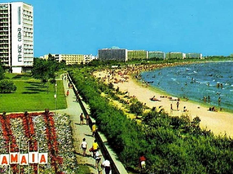 mamaia1970