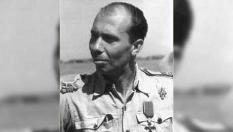 Cine a fost „Lupul Carpaților”, pilotul român care a băgat frica în aviatorii americani şi sovietici?