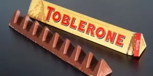 De ce ciocolata Toblerone are formă triunghiulară?
