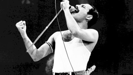 Povestea lui Freddie Mercury, o legendă rock. Cum a lucrat la un magazin second-hand și de ce a plecat din Zanzibar?