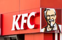 Cum a apărut KFC? Istoria lanțului de mâncare fast-food și trista poveste a colonelului Sanders