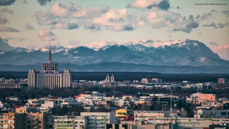 Când și în ce condiții se pot vedea munții din București?