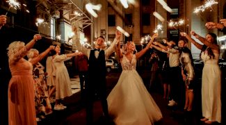 Top 10 melodii care nu trebuie să lipsească de la o nuntă românească