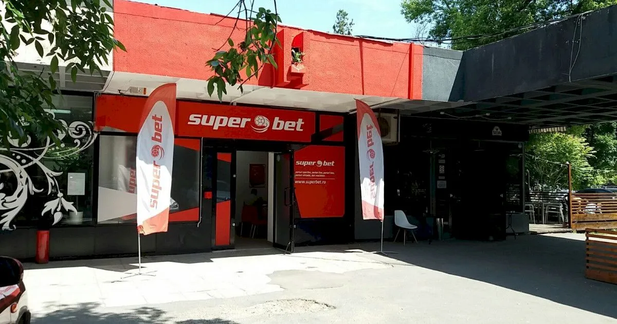 Un client Superbet: „Își bat joc de noi într-un mare fel”. Ce a pățit bărbatul?