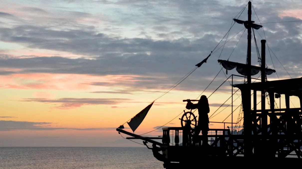 Se mai practică pirateria pe mare?