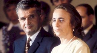 Ce obsesie perversă și bolnavă avea Elena Ceaușescu? Îi plăcea să se uite la…
