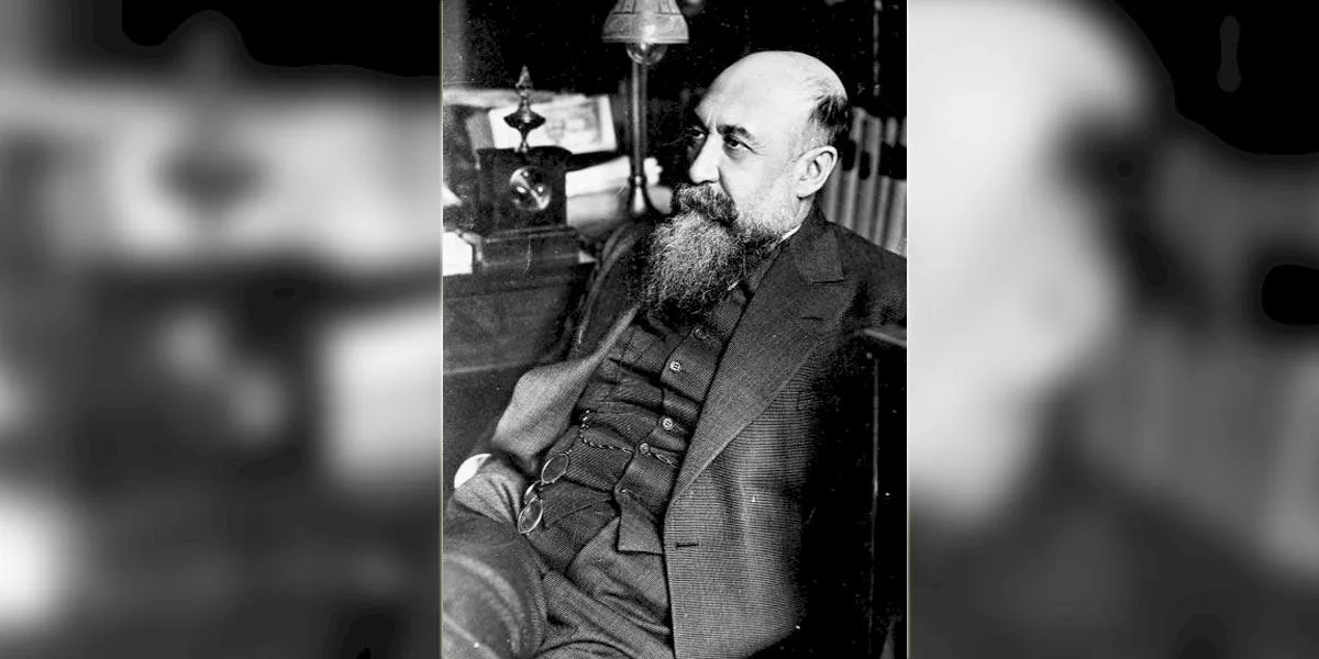 Geniu! Cum a învățat într-o singură noapte Nicolae Iorga limba turcă?