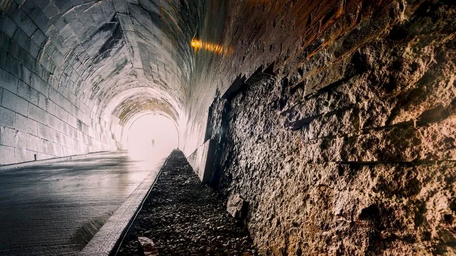 Cum arată tunelul de sub cascada Niagara?