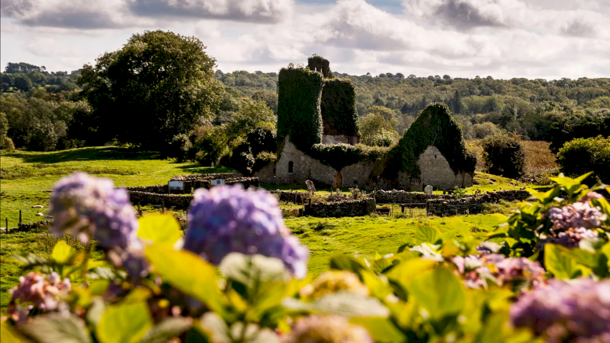 Mormântul lui Moș Crăciun s-ar afla în Irlanda