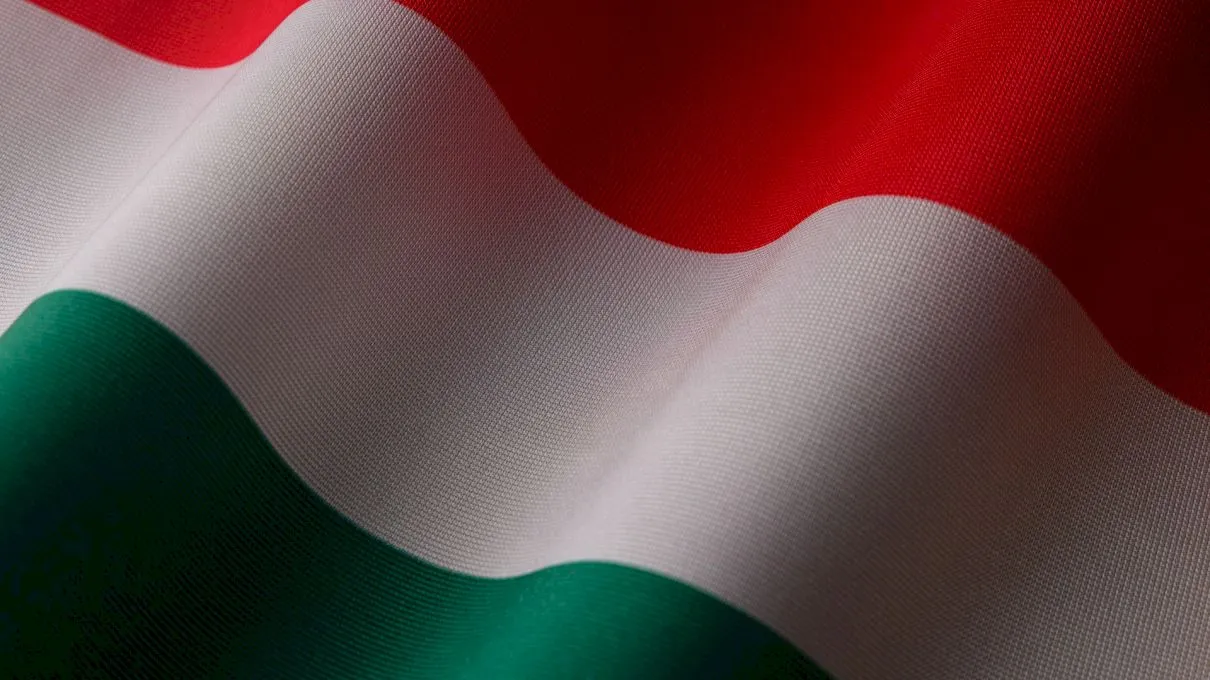 Ce reprezintă culorile de pe steagul Ungariei?