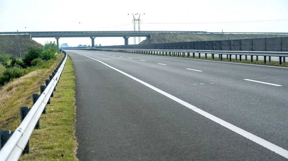 Câți kilometri de autostradă are România în 2023?