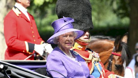 Cum a moștenit tronul Elisabeta a II-a chiar dacă nu era de sex masculin?