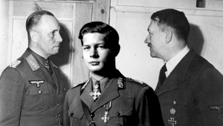 Hitler, despre Regele Mihai I: „Este mai prost decât cizmele mele”