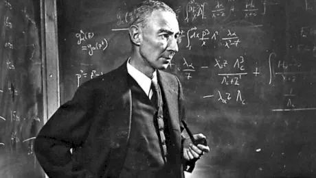 Cine a fost Robert Oppenheimer, cel care a inventat bomba atomică?