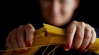 De ce italienii nu rup pastele, în două, atunci când le gătesc?