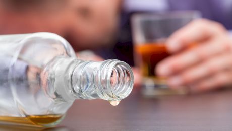 „Experiment personal: Am băut alcool în fiecare zi. Iată ce mi s-a întâmplat în organism!”