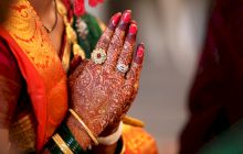 Câte religii sunt în India? La câte zeități se roagă indienii?