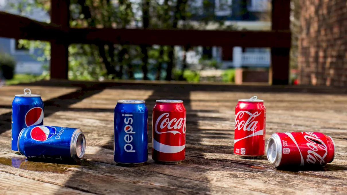 „Războiul” Cola versus Pepsi! Care băutură este mai consumată la nivel mondial?