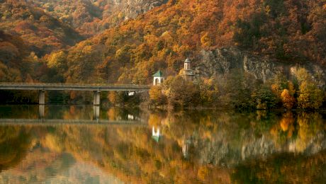 Valea Oltului, cel mai frumos și mai periculos drum din România