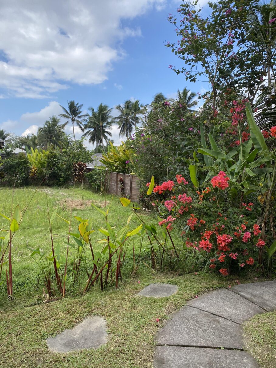 Pro și contra vacanță &icirc;n Bali. GloBALIzarea,ne&icirc;nțeleasă la capătul lumii sau Bali nu e un loc, e o simțire