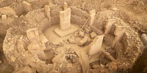 Top 10 cele mai vechi monumente din lume