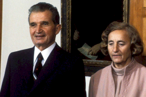 Elena Ceaușescu și-a pus secretara să-i citească în cafea înainte să moară. Ce veste a primit dictatoarea?