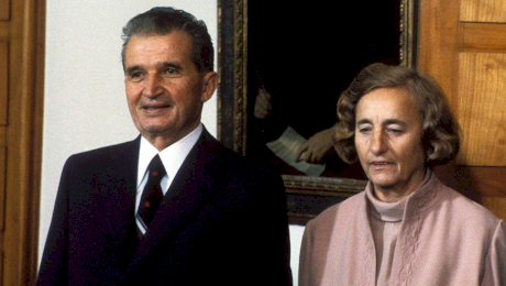 Elena Ceaușescu și-a pus secretara să-i citească în cafea înainte să moară. Ce veste a primit dictatoarea?