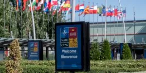 Este Spania membru al NATO? De ce este diferită Spania față de alți membri cu drepturi depline