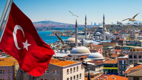 Cum s-a schimbat Turcia în 100 de ani, timp în care a devenit republică?