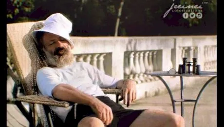 Povestea imaginii cu Constantin Brâncuși, la soare, tolănit pe un șezlong