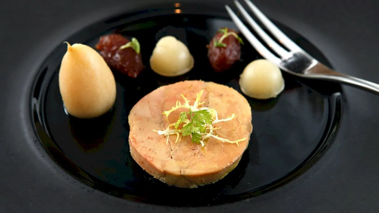 Ce este foie gras? De ce foie gras este atât de scump?