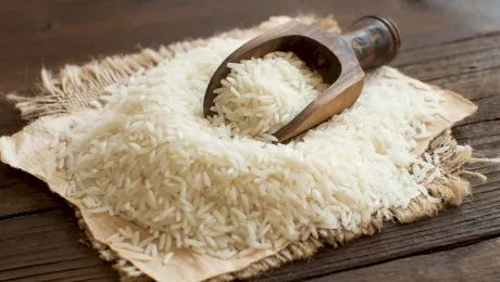 Câte boabe de orez se află într-un kilogram de orez?