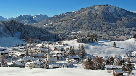 Care este locul din Austria unde nu poți ajunge decât din Germania?