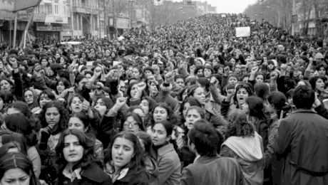 8 martie 1979, ultima zi în Iran fără hijab. Imagini fabuloase!