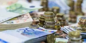 Se scumpesc TOATE! Ce măsuri fiscale propun parlamentarii?