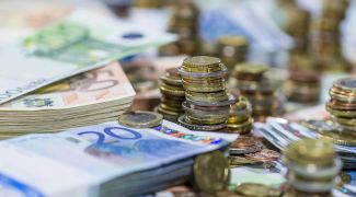 Se scumpesc TOATE! Ce măsuri fiscale propun parlamentarii?