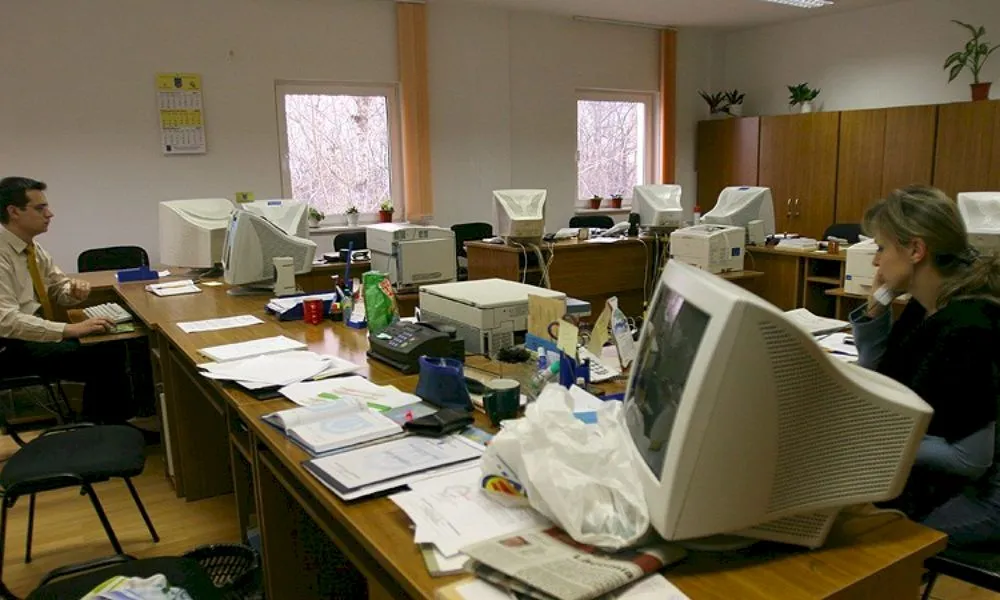 Cum se face economie la bugetul de stat? Primii afectați: bugetarii. Cât se va economisi?