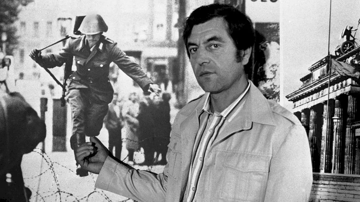 Decizia de 3 secunde care l-a făcut celebru pe soldatul Konrad Schumann. Cum și-a schimbat viața definitiv?